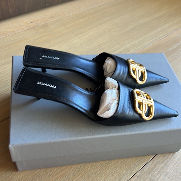 Authentic balenciaga kitten heels - Picture 9 of 10